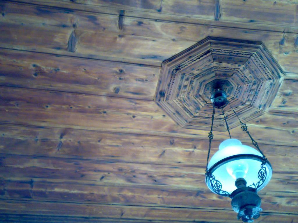 Karnayo Meyísti Quarto foto